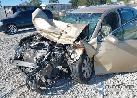 2011 Toyota Camry Le from USA, damaged, VIN 4T1BF3EK3BU226219